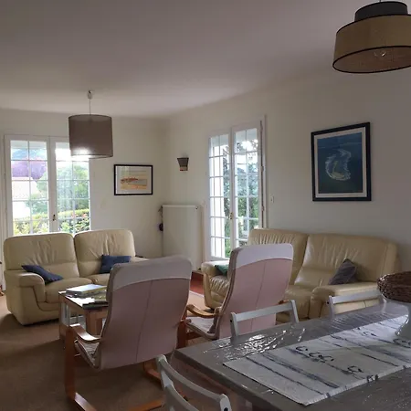 度假居 Maison Palais /royan 滨海圣帕莱